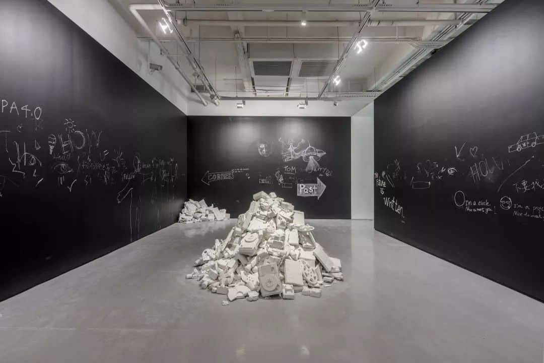 乘坐时光机去3019年看一看：Daniel Arsham 亚洲首展“现在在现”登陆昊美术馆