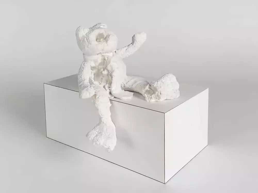 Daniel Arsham | 拒绝回到完美世界